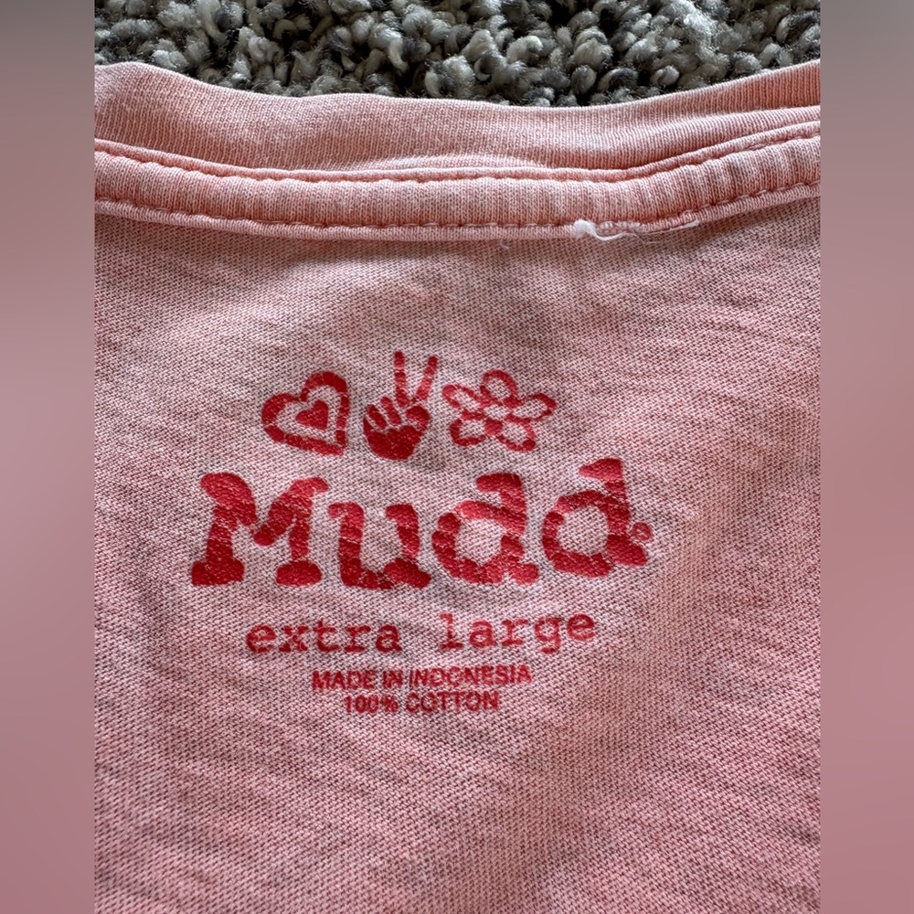 Color Changing Tee - Picture 3 of 4